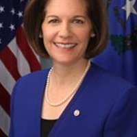 Official portrait of Catherine Cortez Masto